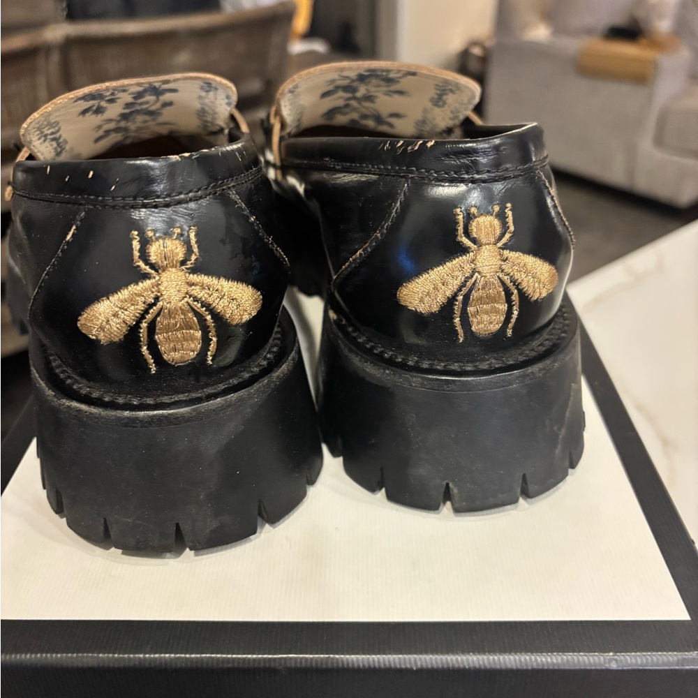 Gucci Black Leather Lug Sole Loafers - Picture 14 of 16